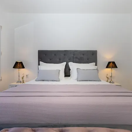 Apartment Azuris - Modern Sea View Apartment, Steps From The Center And *