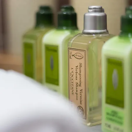 Azuris - Modern Sea View Apartment, Steps From The Center And *