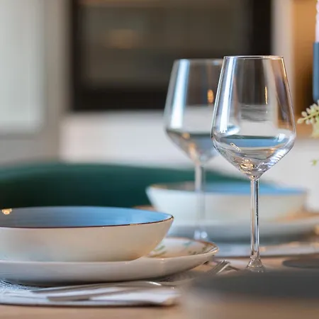 Azuris - Modern Sea View Apartment, Steps From The Center And *